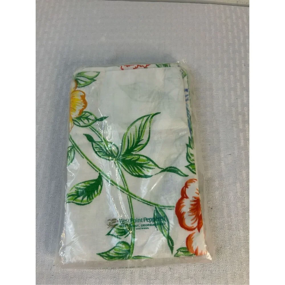 2 West Point Pepperell Pillow Cases No-Iron USA Irregular‎ NEW 20